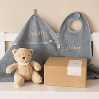 Kraamcadeau box met naam (grey/blue)