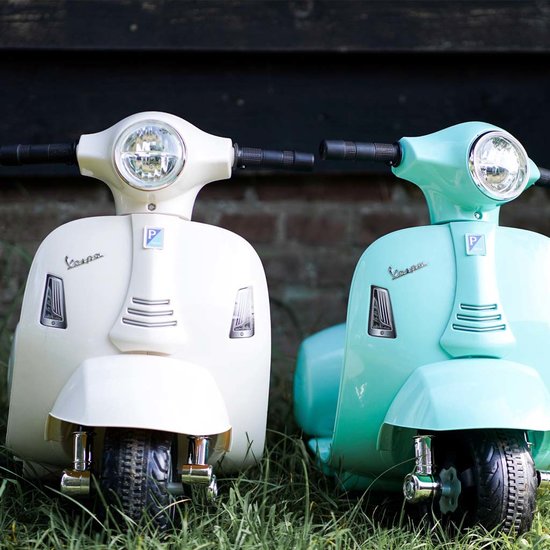 Elektrische vespa met naam