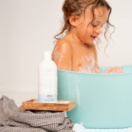 Na&iuml;f Relaxing Bath Foam