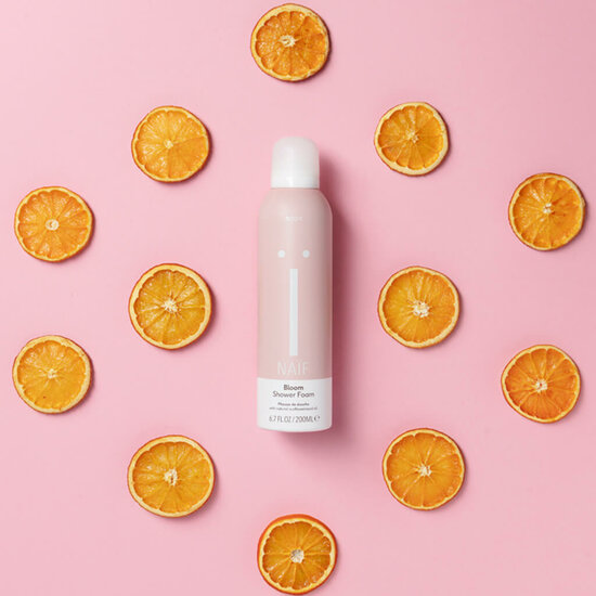 Naïf Bloom Shower Foam