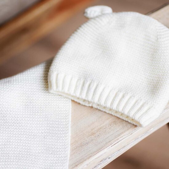 Babymuts met sjaal - Off White
