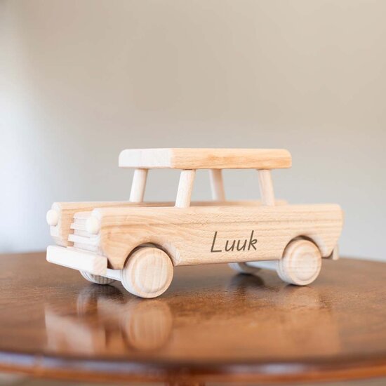 Houten Auto
