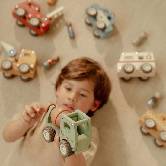 Houten cementwagen &ndash; Groen &ndash; Essentials - Little Dutch
