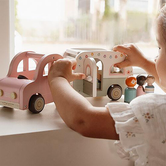 Speelgoed auto met caravan - Essentials - Little Dutch