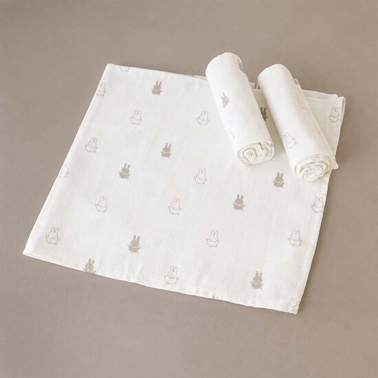 Kraamcadeau box met naam - Babyslofjes