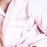 Baby badjas met naam (soft pink)