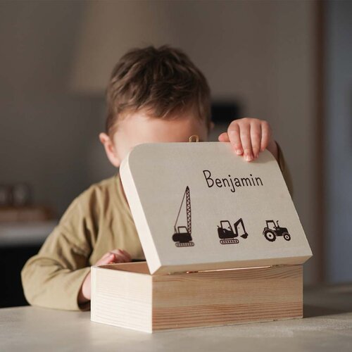 Houten koffertje graveren