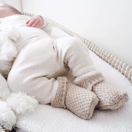 Kraamcadeau box met naam - Babyslofjes